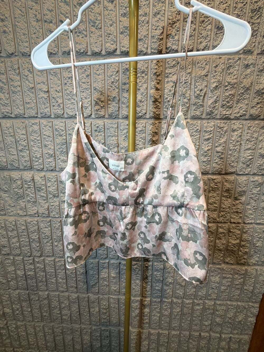 637 Wilfred Lover Camisole Size L Floral Satin Cropped